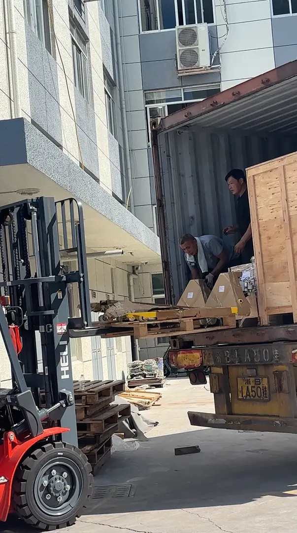 Dc 800a Mould Case Circuit Breaker